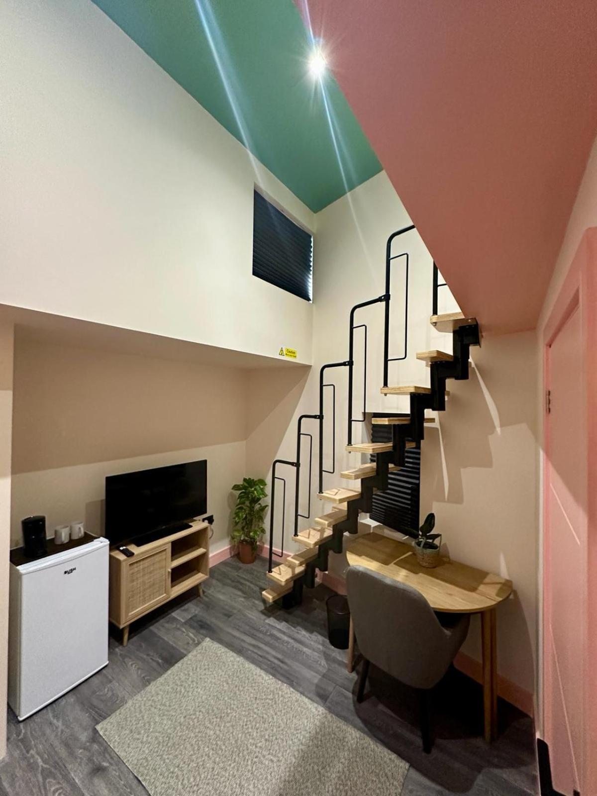 Cozy En-Suite Loft In Trendy Local Londra Dış mekan fotoğraf