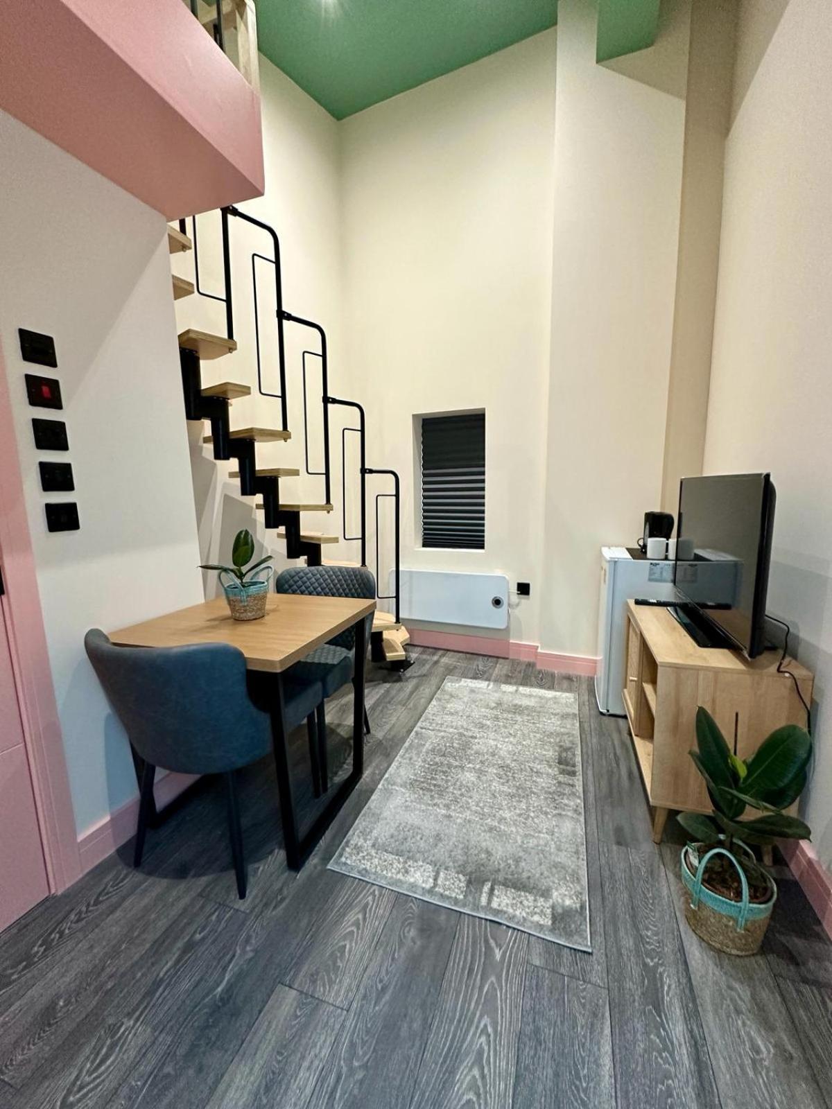 Cozy En-Suite Loft In Trendy Local Londra Dış mekan fotoğraf