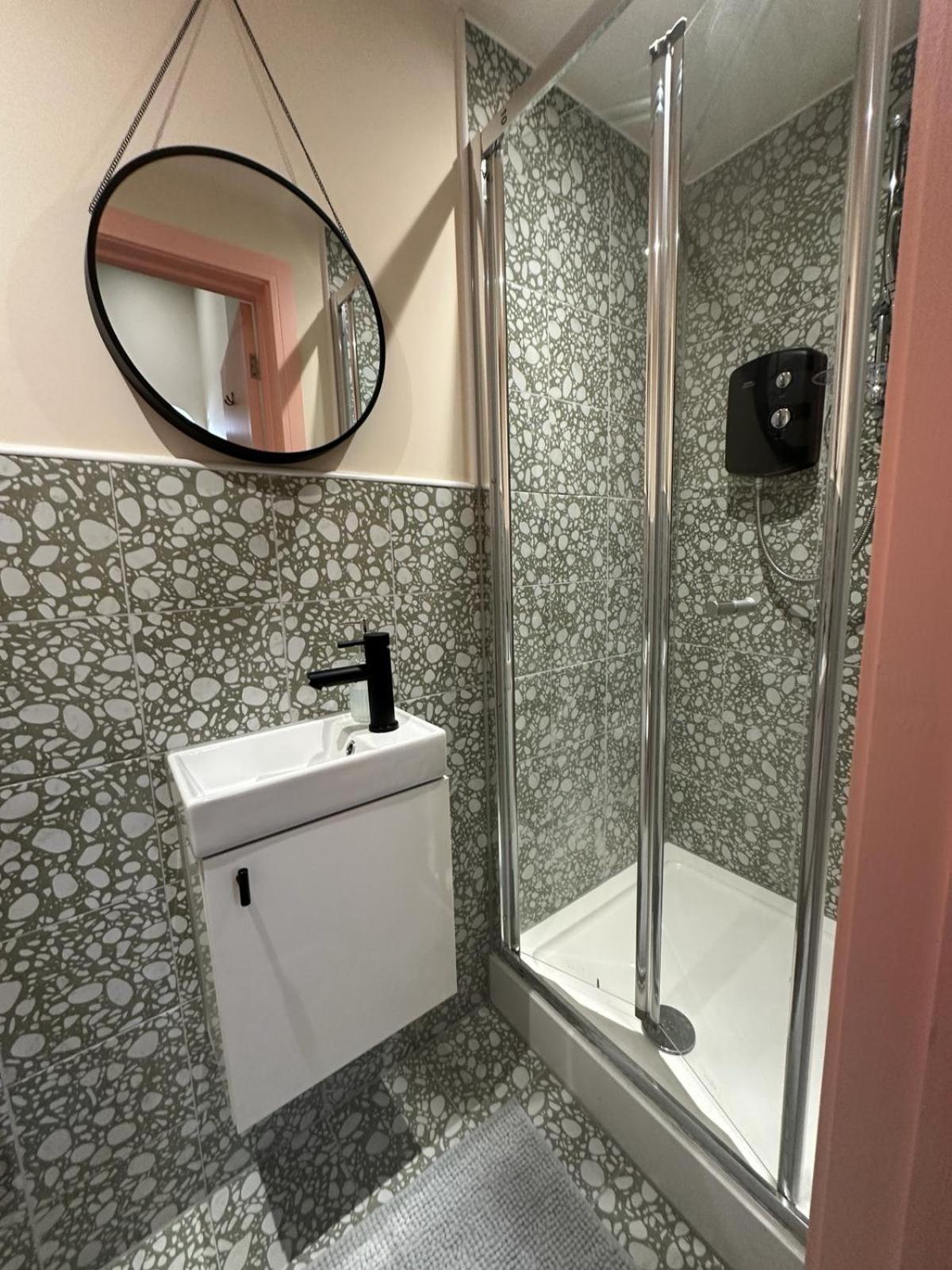 Cozy En-Suite Loft In Trendy Local Londra Dış mekan fotoğraf